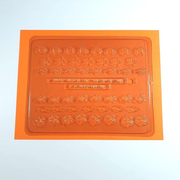 Vintage Candy Mold Mini .75 Inch Holiday Pumpkin Turkey Leaf Polymer Fondant - Picture 1 of 12
